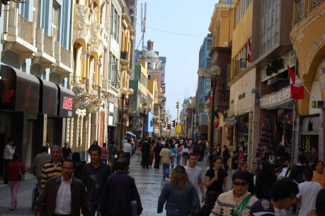the shopping district of Central Lima ...on a week day